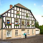 Pape - 300m2, 17 Betten - Mit Grossem Privatem Garten, Pool, Dart, Sauna-, Grill- Und Spielbereich - Ideal Fuer Familien *