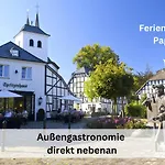 Pape - 300m2, 17 Betten - Mit Grossem Privatem Garten, Pool, Dart, Sauna-, Grill- Und Spielbereich - Ideal Fuer Familien Eslohe