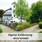 Nyaraló Pape - 300m2, 17 Betten - Mit Grossem Privatem Garten, Pool, Dart, Sauna-, Grill- Und Spielbereich - Ideal Fuer Familien *