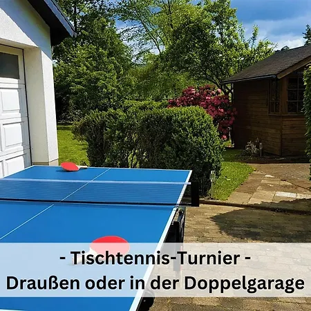 別荘 Pape - Grosses Familien- & Gruppenhaus Mit 17 Betten, Sauna, Spielbereiche, Garten Am Bach In Zentraler Lage In エスローエ