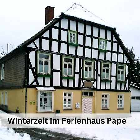 Pape - Grosses Familien- & Gruppenhaus Mit 17 Betten, Sauna, Spielbereiche, Garten Am Bach In Zentraler Lage In בית נופש