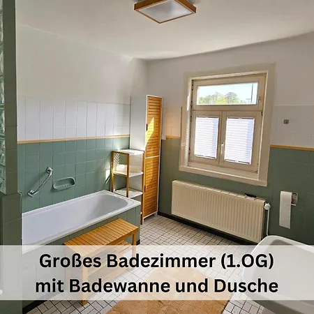 Pape - Grosses Familien- & Gruppenhaus Mit 17 Betten, Sauna, Spielbereiche, Garten Am Bach In Zentraler Lage In 別荘