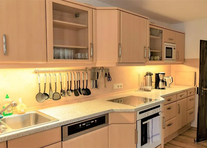 Pape - 300m2, 17 Betten - Mit Grossem Privatem Garten, Pool, Dart, Sauna-, Grill- Und Spielbereich - Ideal Fuer Familien 度假居
