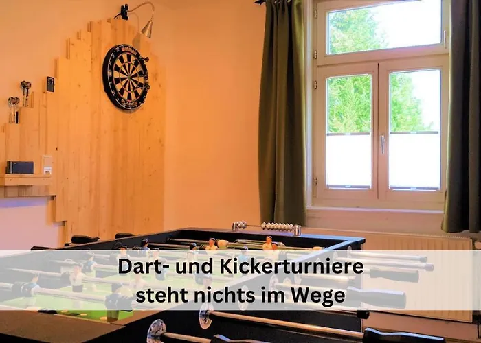 Komplettes Für Bis Zu 15 Personen Mit Großem Garten, Sauna-, Grill- Und Fitnessbereich Ferienhaus *