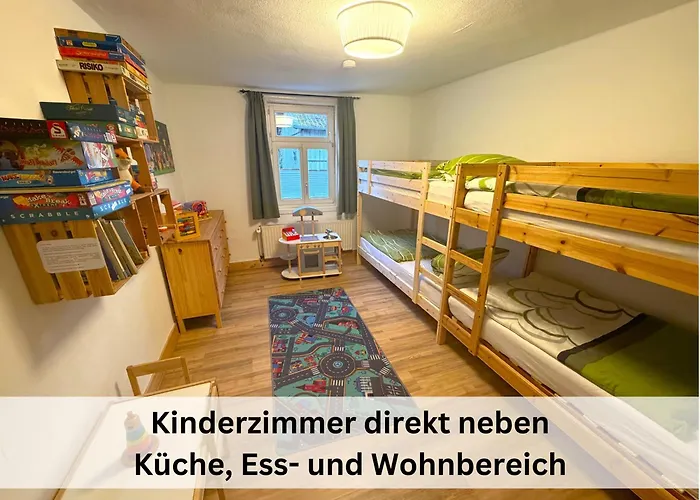 Ferienhaus Komplettes Für Bis Zu 15 Personen Mit Großem Garten, Sauna-, Grill- Und Fitnessbereich Eslohe